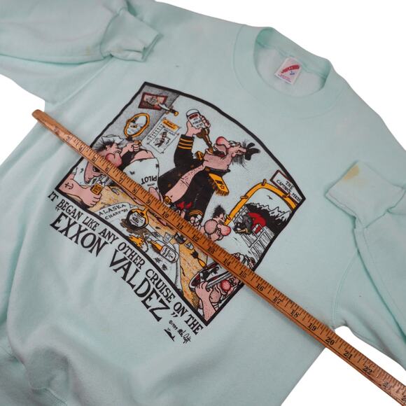 True Vintage Exxon Valdez Oil Spill Drunk Pirates Graphic Sweatshirt - Picture 11 of 12